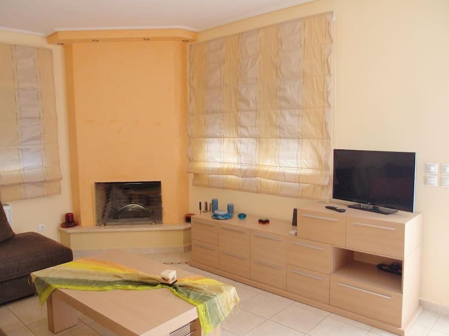 Casa Nostra Volos Luaran gambar