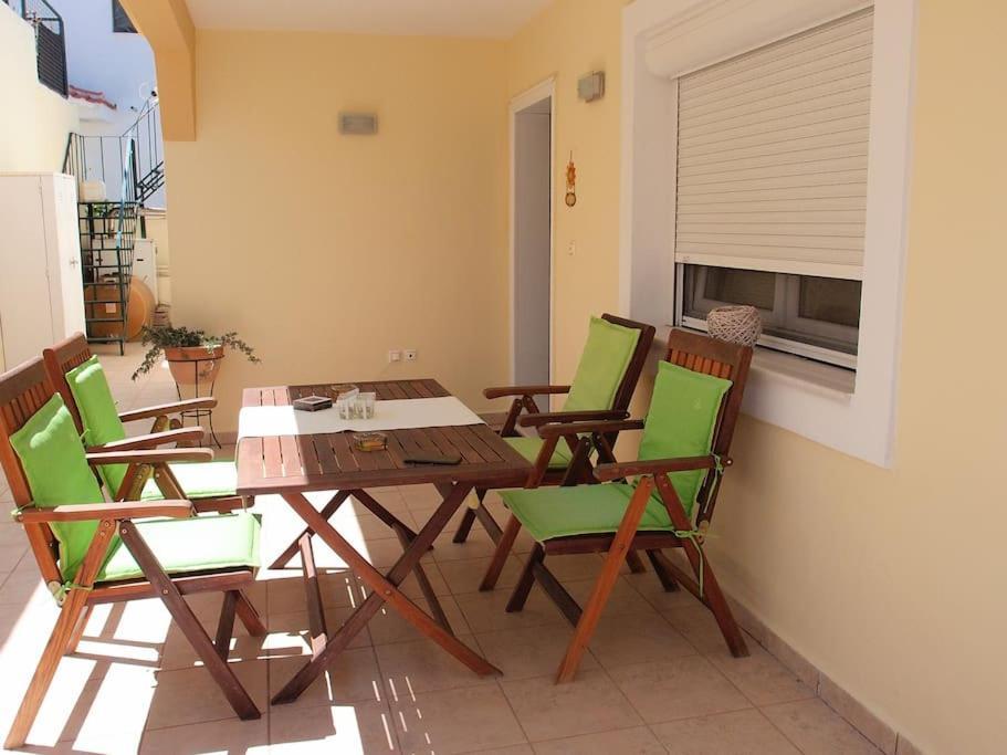 Casa Nostra Volos Luaran gambar